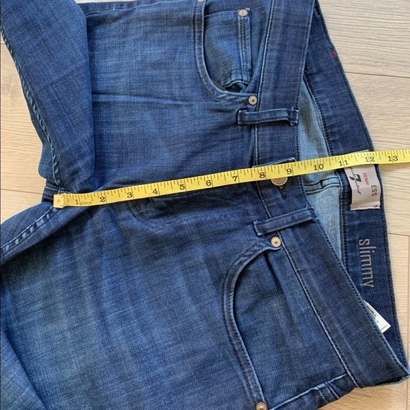 7 for All Mankind Slimmy Weightless Denim Dark Wash Jeans - Picture 15 of 16